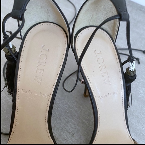 Banana Republic Metallic Black Leather Heels with Tassels - Picture 6 of 11